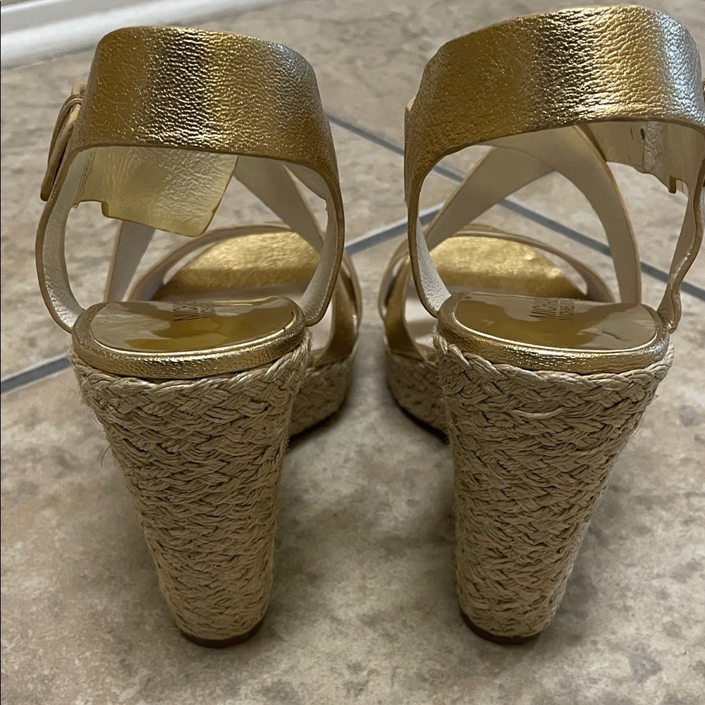 Gold MICHAEL KORS Giovanna Wedge Sandals - Metallic Leather - 40S3GVHA1M - Picture 2 of 6